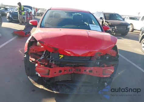 2016 Ford Focus Se from USA, damaged, VIN 1FADP3F23GL381686